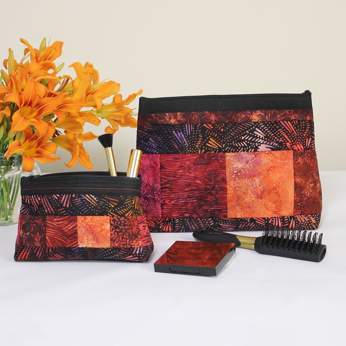 June Tailor Zippitiy-Do-Done Kosmetiktaschen Nähset in verschiedenen Farben June Tailor Zippitiy-Do-Done Kosmetiktaschen Nähset in verschiedenen Farben