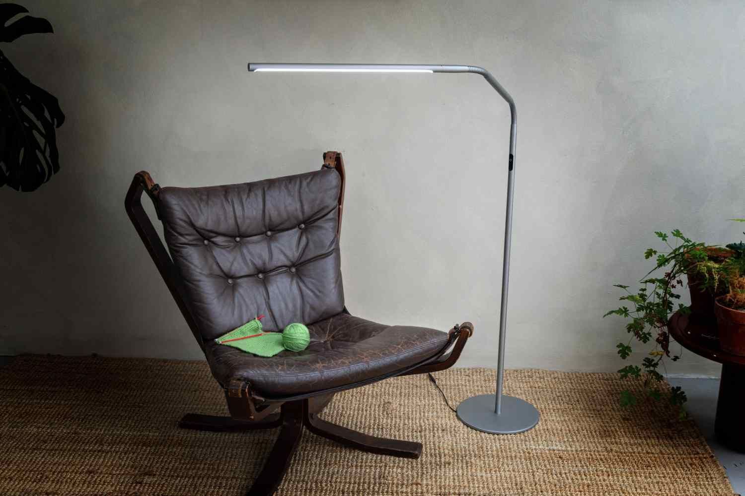 The Daylight Company-Daylight Slimline 4, LED Standleuchte 13,6 W_15-E35219_