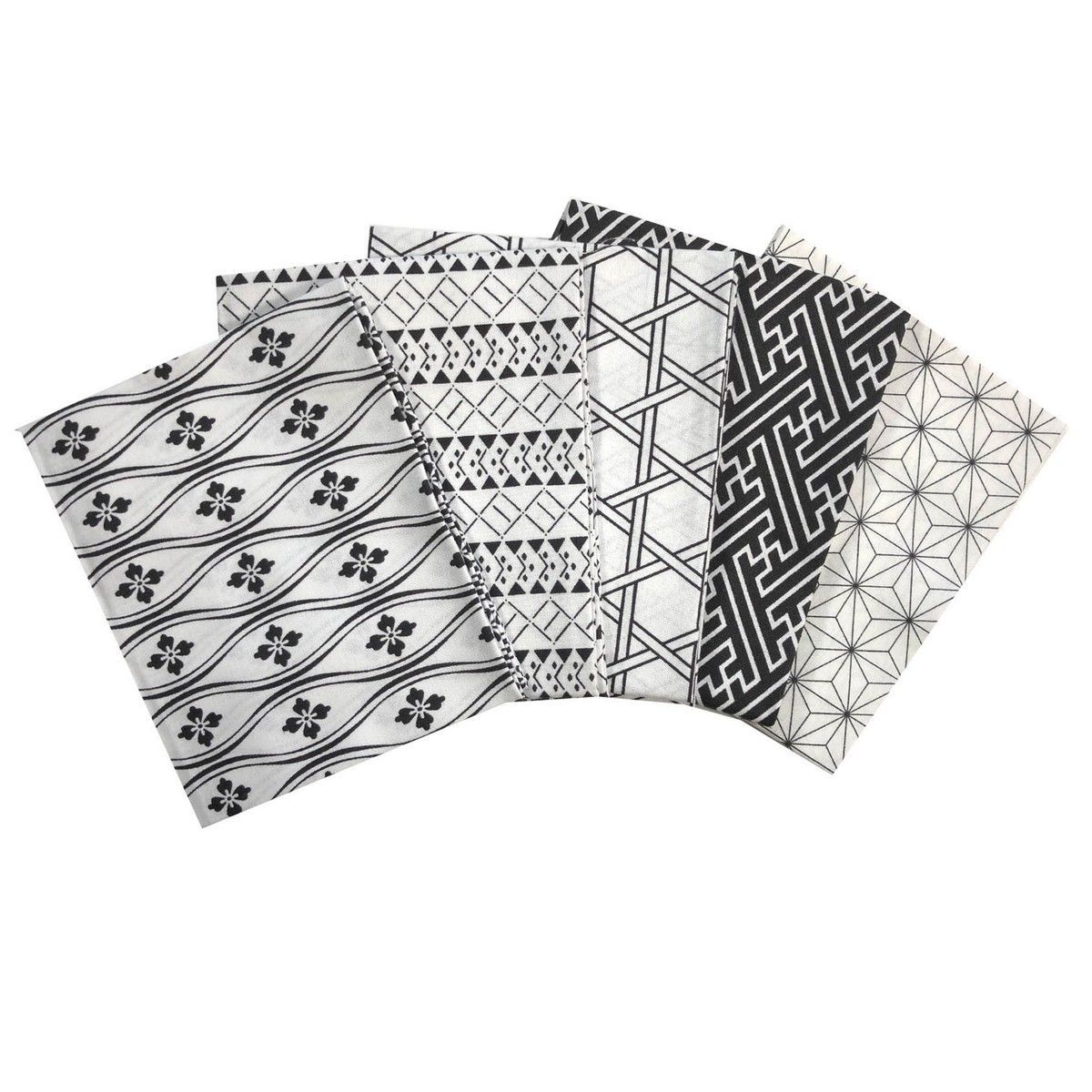 Fat Quarter Stoffpaket Medley Patterns, 100% CO 5 Stücke á  45 x 53 cm (18 x 21 inch) Fat Quarter Stoffpaket Medley Patterns, 100% CO 5 Stücke á  45 x 53 cm (18 x 21 inch)