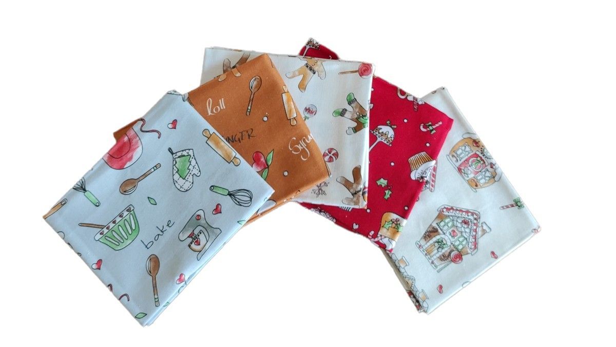 Fat Quarter Debbie Shore's Gingerbread Biscuits 100% cotton, 5pcs each 18 x 22 inch(45x55cm)