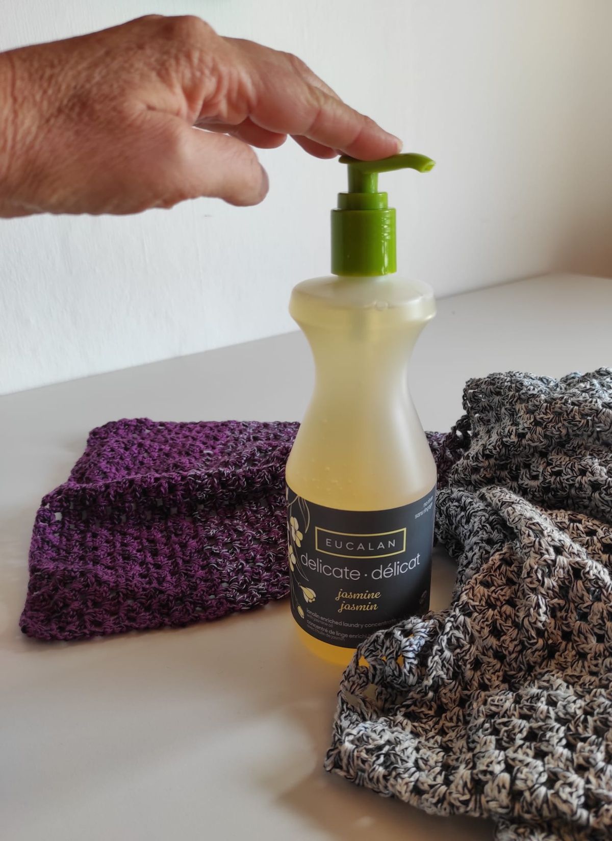 Eucalan Inc.-Pumpe für Eucalan_32-p_