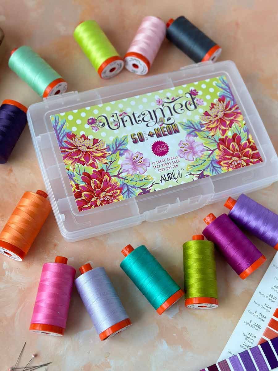 Aurifil SRL-AURIfil Nähgarn Tula Pink Untamed + NEON_40-212410_