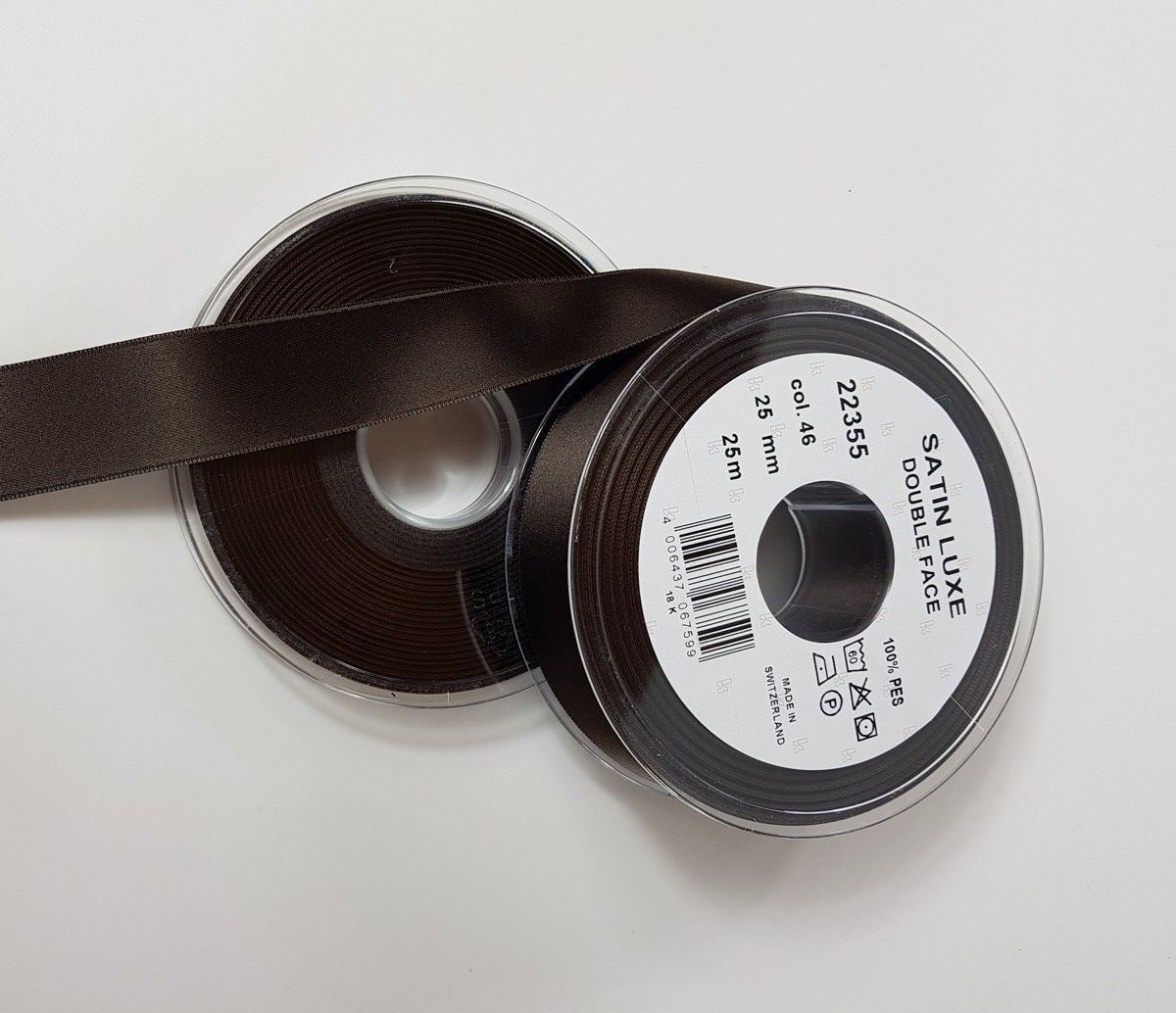 Satin ribbon Double Face; col. 046 cuban 100 % PES Satin ribbon Double Face; col. 046 cuban 100 % PES