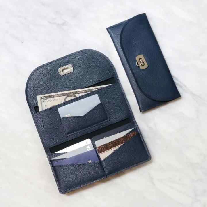 Accuquilt-Accuquilt Stanzform Lucky Penny Wallet _28-55915_