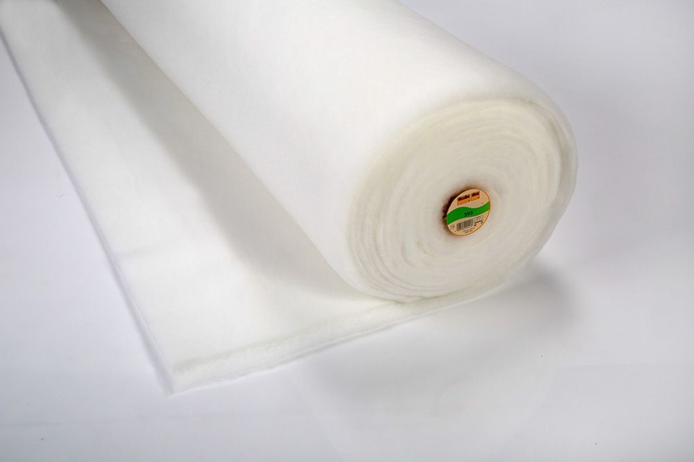 Volumenvlies 295 weiß 1,5x25m --- Maxirolle, 100% PES, 96 g/m² Volumenvlies 295 weiß 1,5x25m --- Maxirolle, 100% PES, 96 g/m²